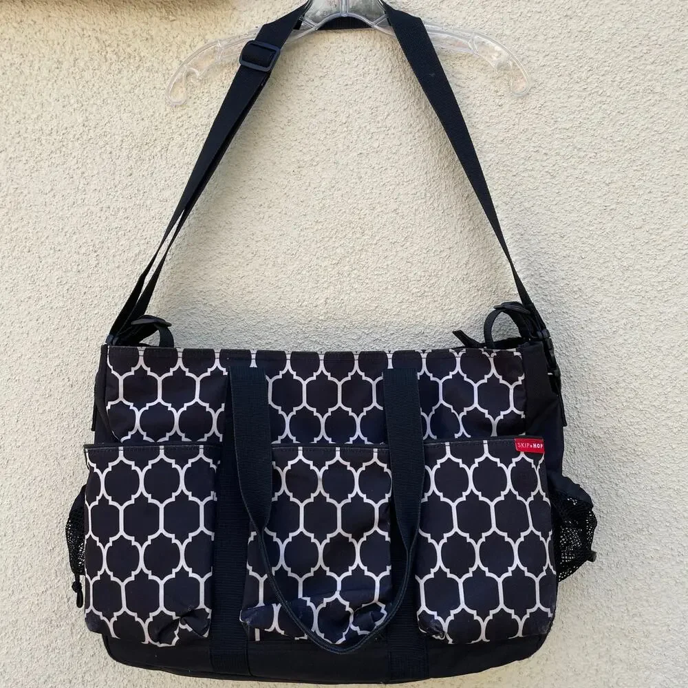 Skip Hop Duo Signature Black White Tote Stroller Bag